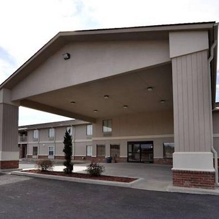 Econo Lodge Inn & Suites Greenbrier Buitenkant foto